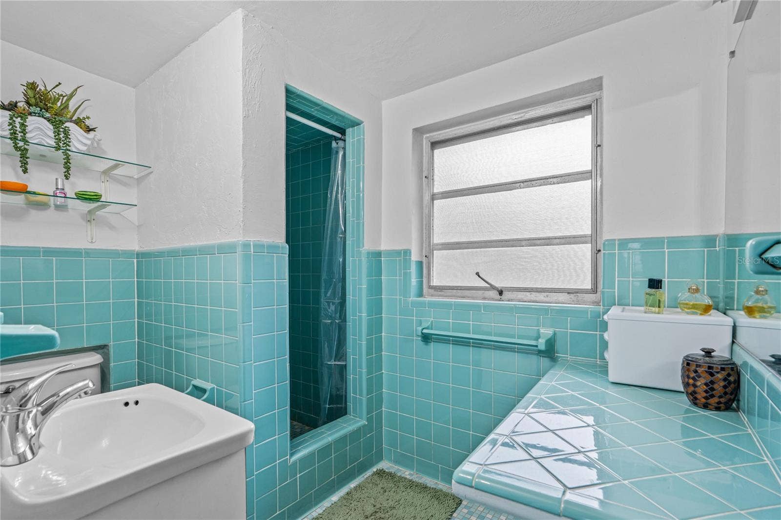 555 RIDGE BOULEVARD, South Daytona, FL 32119 555 RIDGE BOULEVARD, South Daytona, FL 32119
