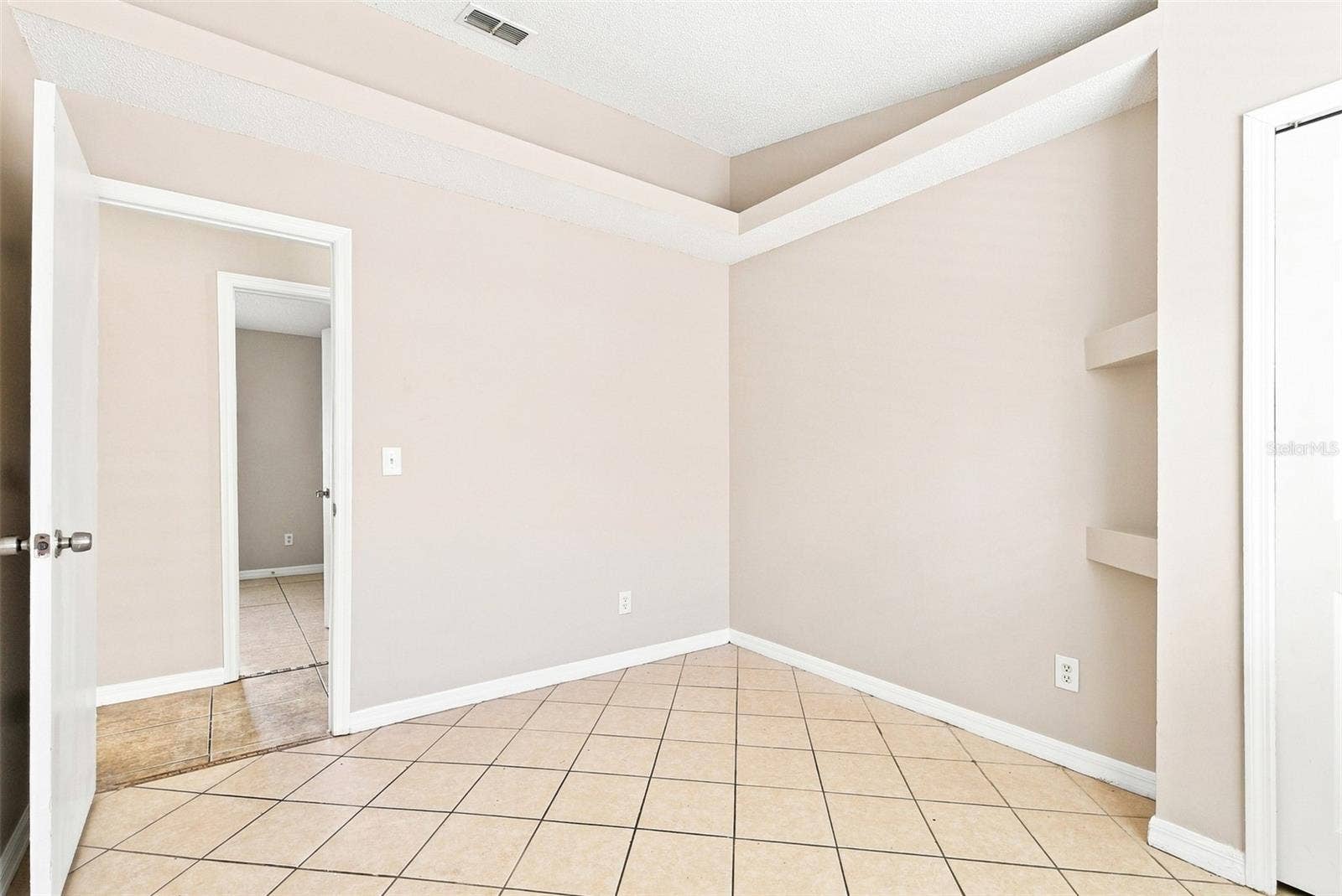 4758 MUIR VILLAGE, Orlando, FL 32808 4758 MUIR VILLAGE, Orlando, FL 32808