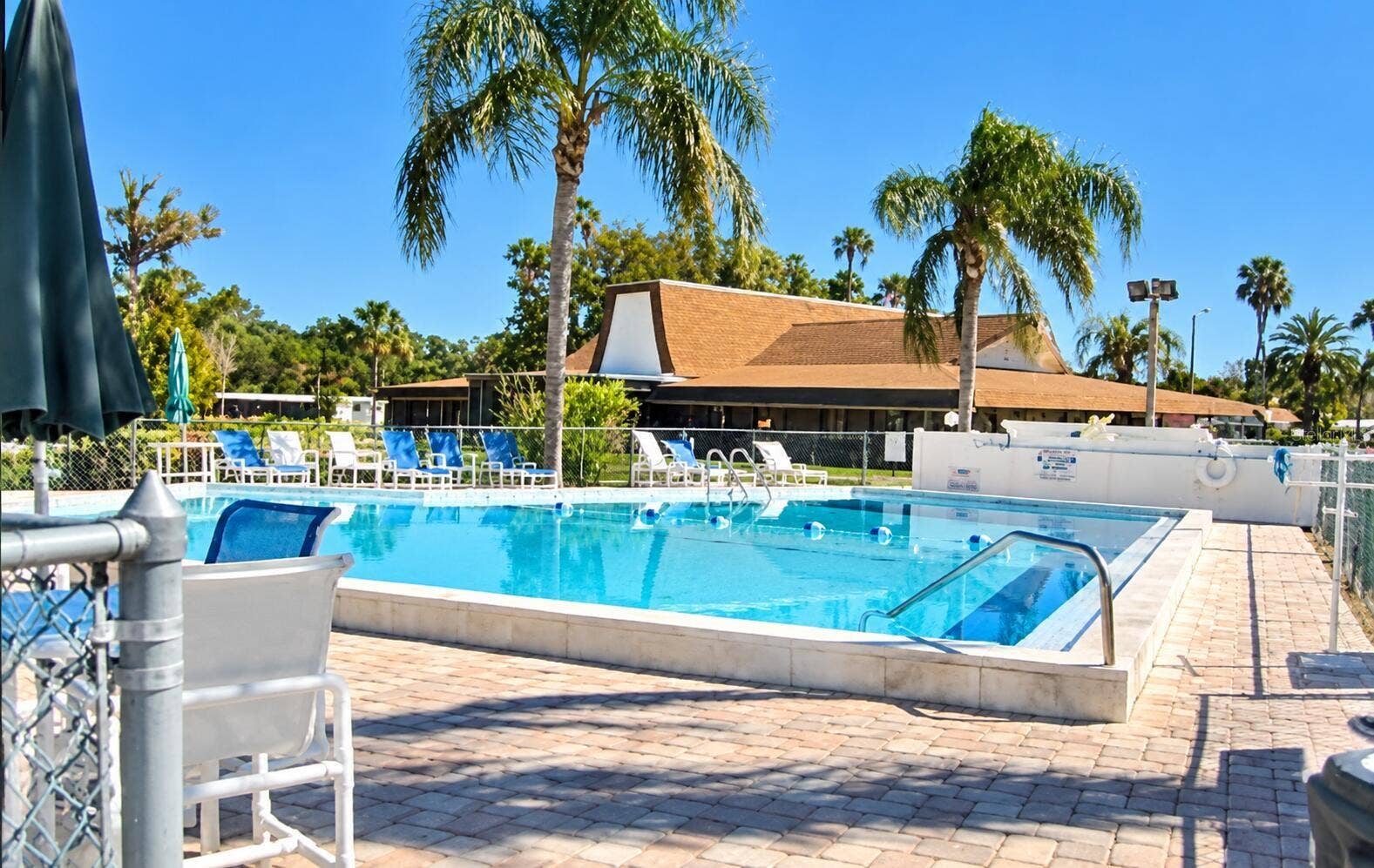 5221 POINCIANA CIRCLE, New Port Richey, FL 34653
