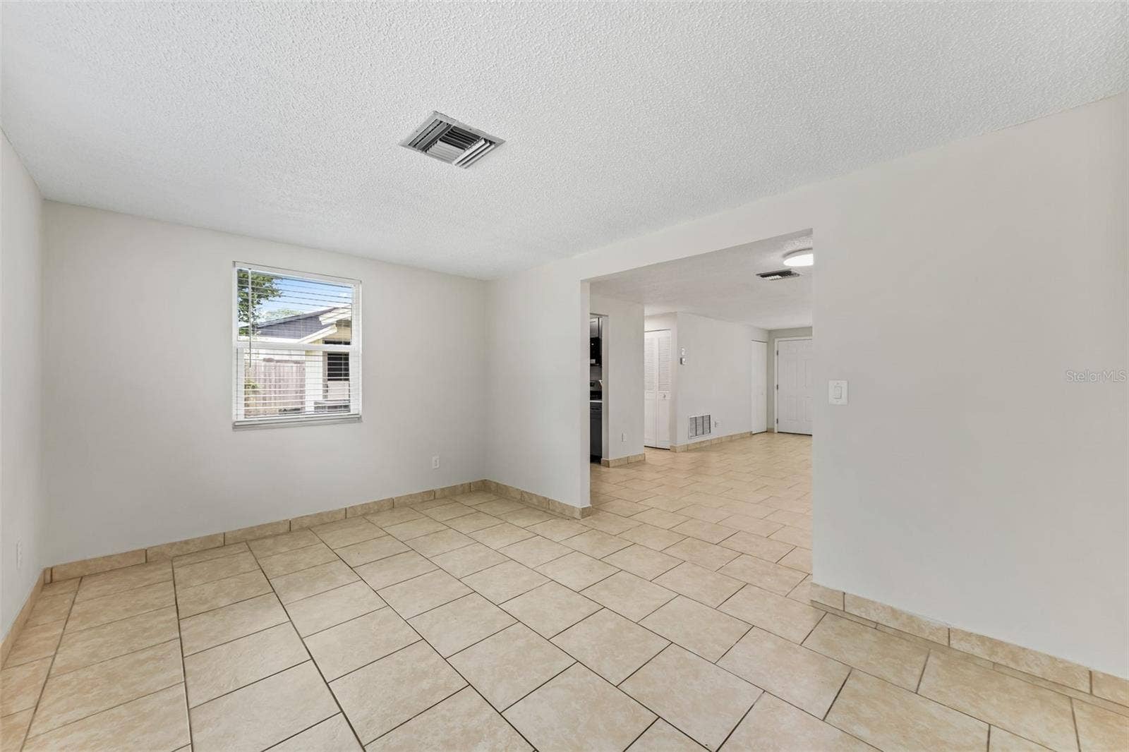 2550 LAWLER LANE, Deltona, FL 32738