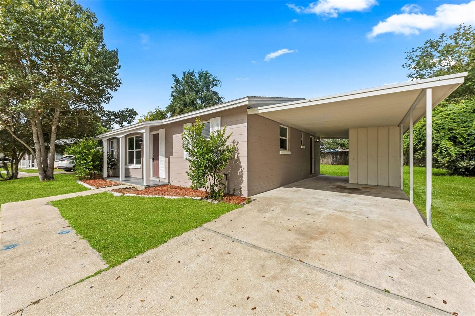 2550 LAWLER LANE, Deltona, FL 32738