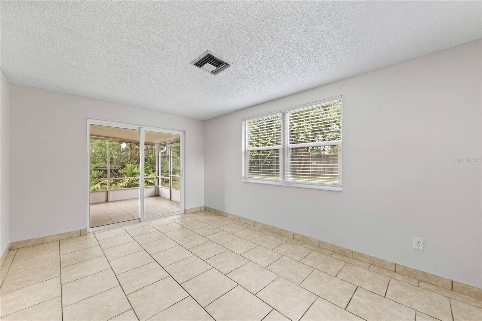 2550 LAWLER LANE, Deltona, FL 32738