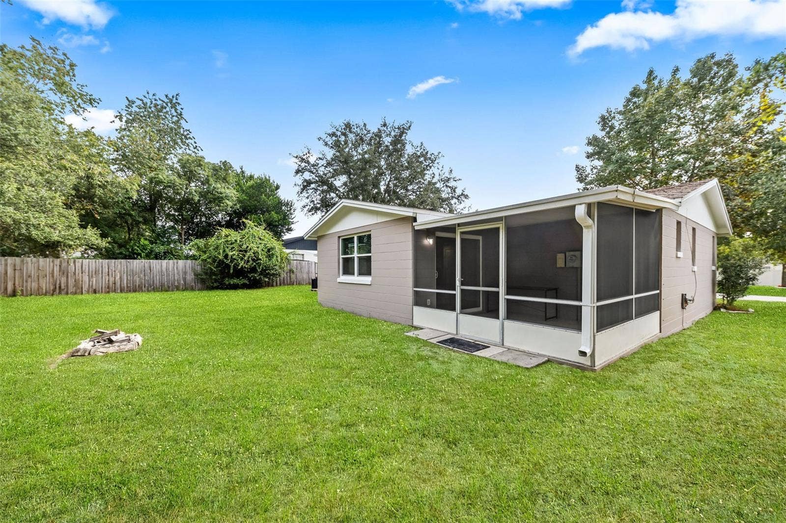 2550 LAWLER LANE, Deltona, FL 32738