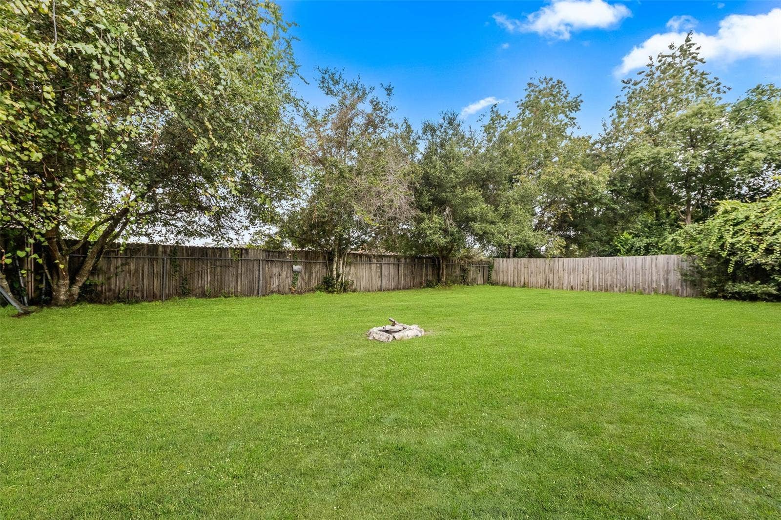 2550 LAWLER LANE, Deltona, FL 32738