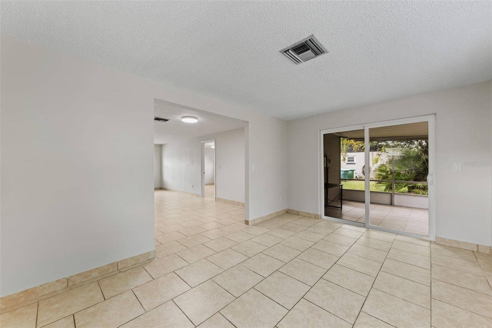 2550 LAWLER LANE, Deltona, FL 32738