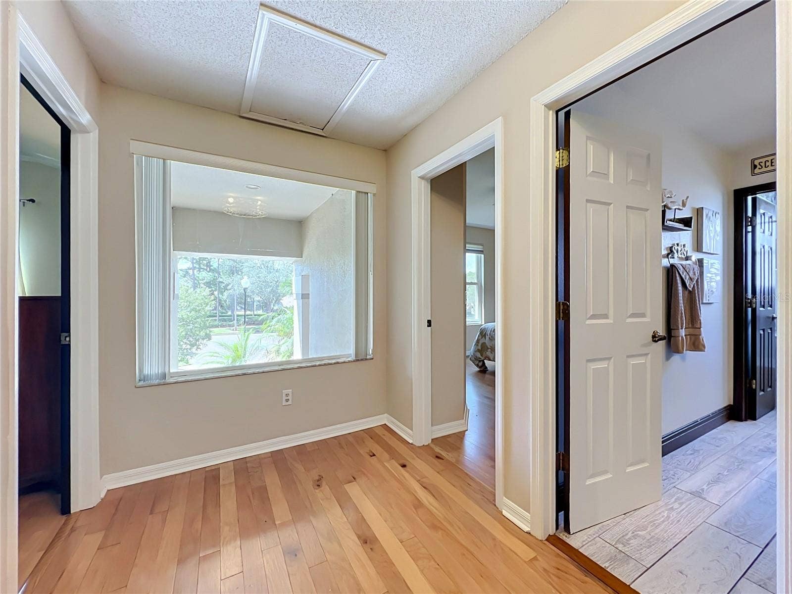 14006 LAKE UNDERHILL ROAD, Orlando, FL 32828