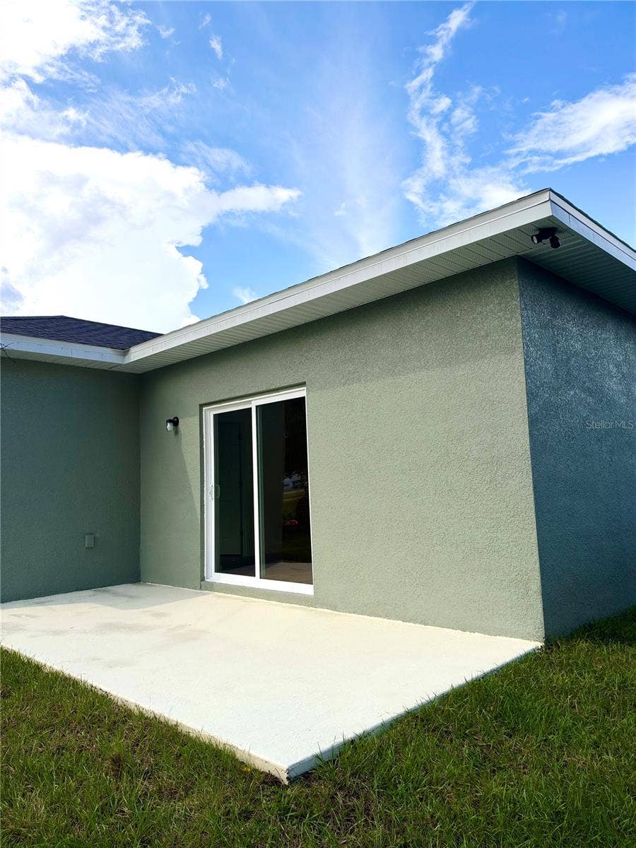 1205 AVENUE K, Haines City, FL 33844 Back porch 2
