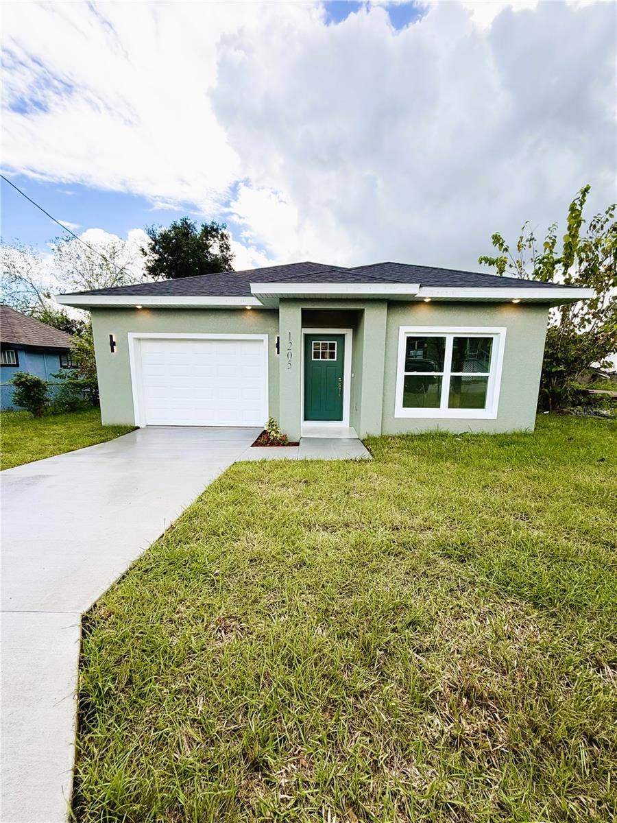 1205 AVENUE K, Haines City, FL 33844 Front