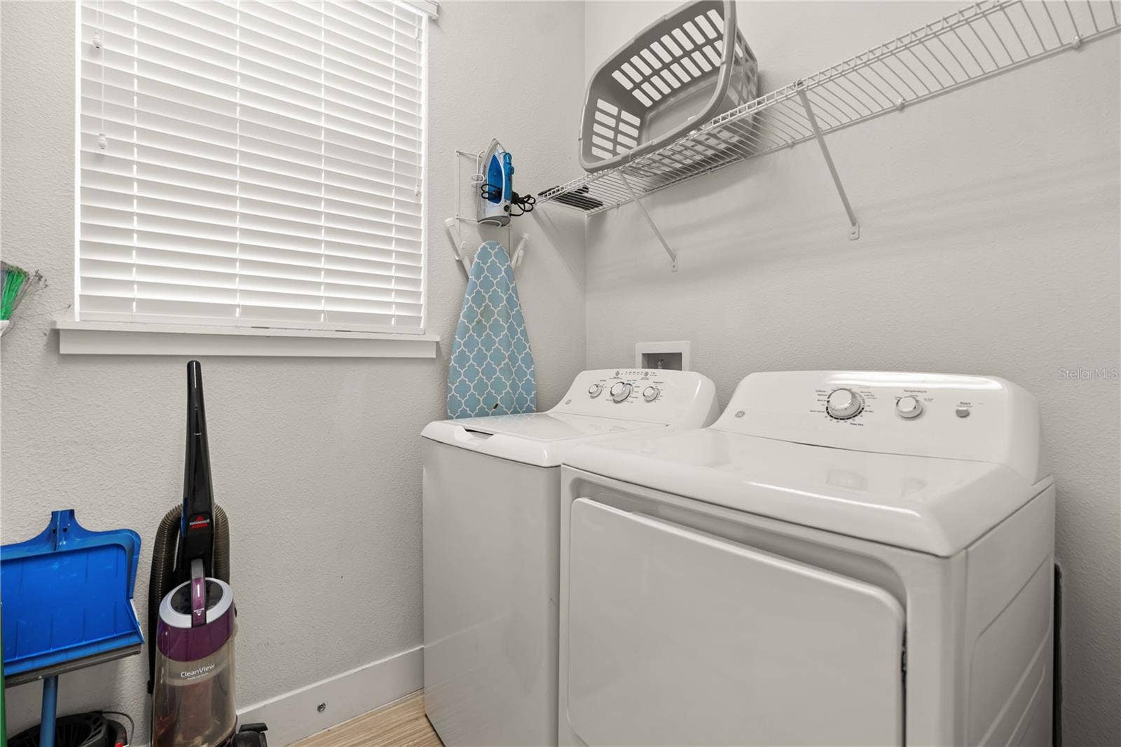 1113 CASTLE PINES COURT, Reunion, FL 34747 1113 CASTLE PINES COURT, Reunion, FL 34747