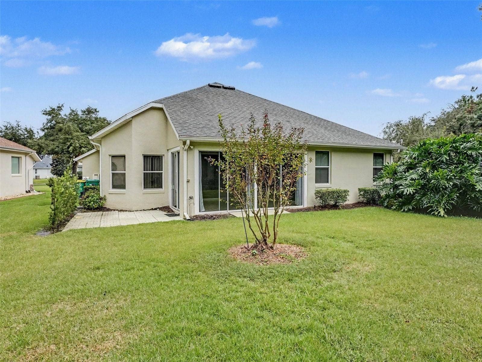 8045 WATERBURY WAY, Mount Dora, FL 32757