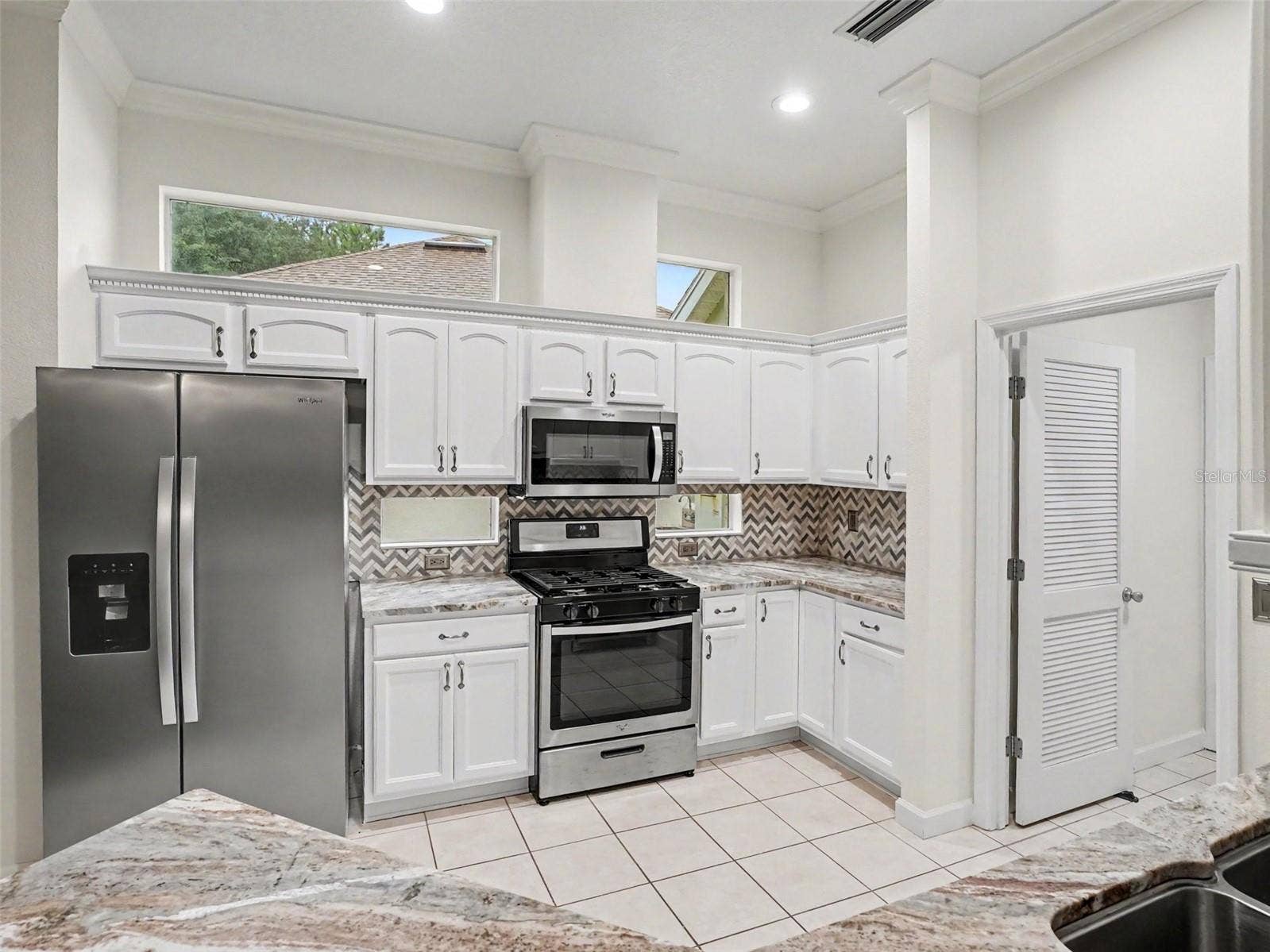 8045 WATERBURY WAY, Mount Dora, FL 32757