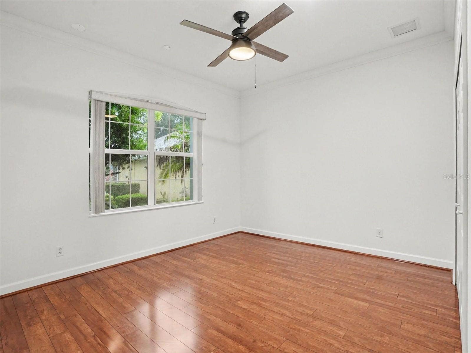8045 WATERBURY WAY, Mount Dora, FL 32757