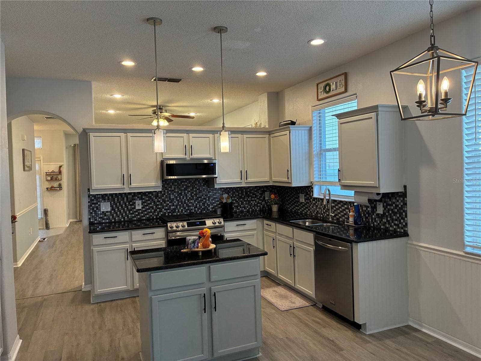 14212 SUNRIVER AVENUE, Orlando, FL 32828 Kitchen
