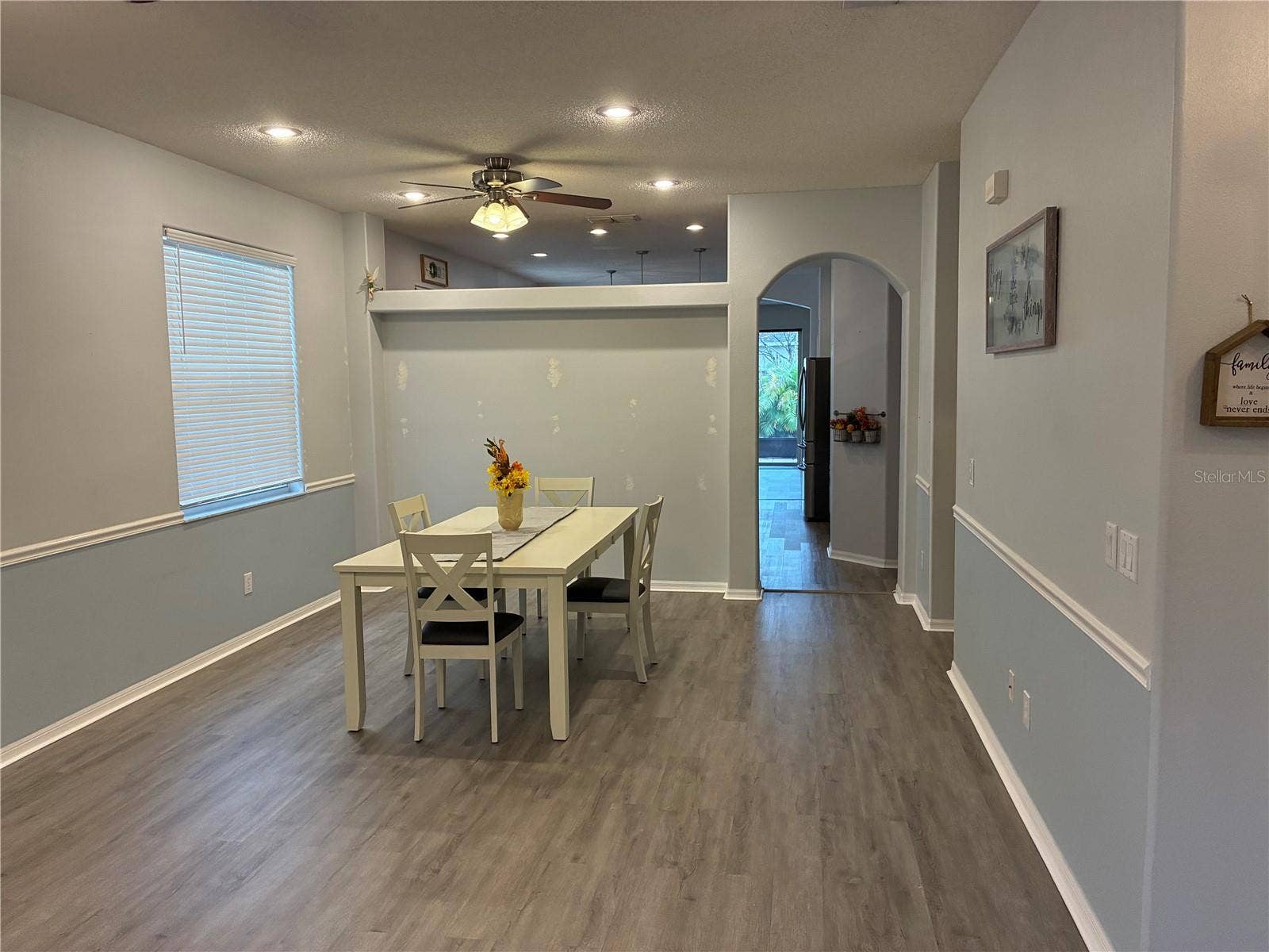 14212 SUNRIVER AVENUE, Orlando, FL 32828 Dining