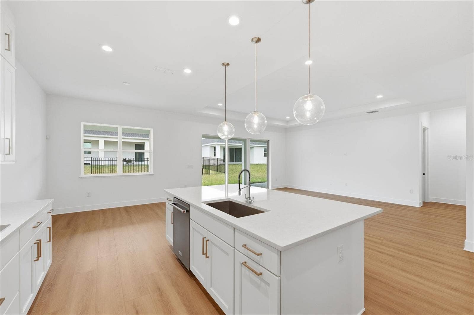 1389 PINECLIFF DRIVE, Apopka, FL 32703