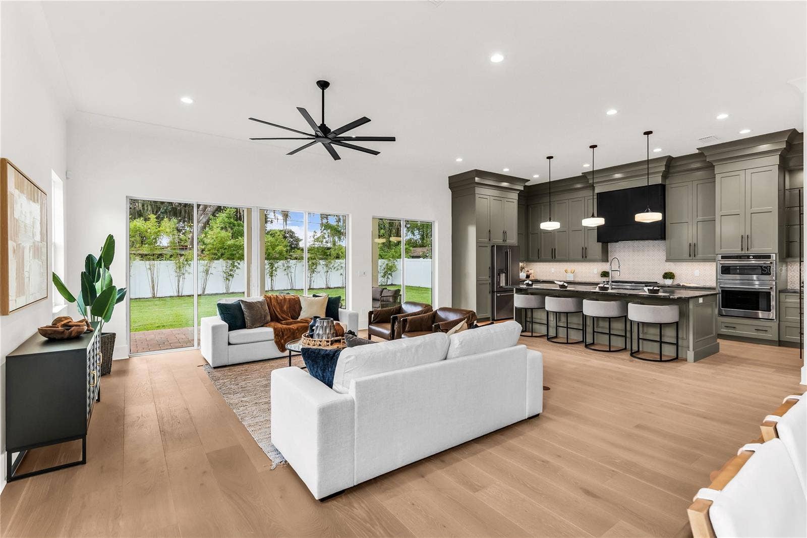1430 STETSON STREET, Orlando, FL 32804