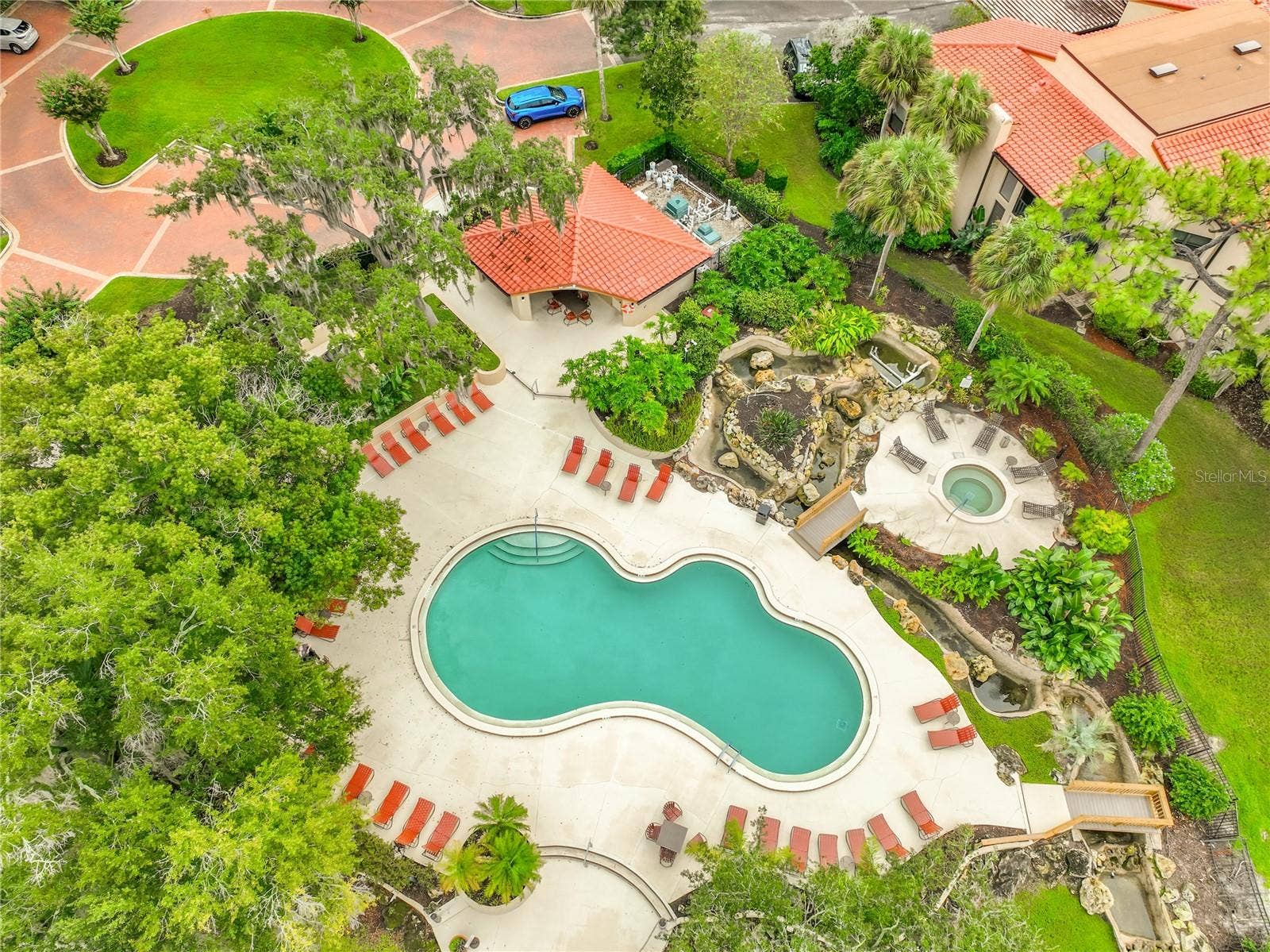 1275 SAINT TROPEZ CIRCLE, #1275, Orlando, FL 32806 Arial View of pool