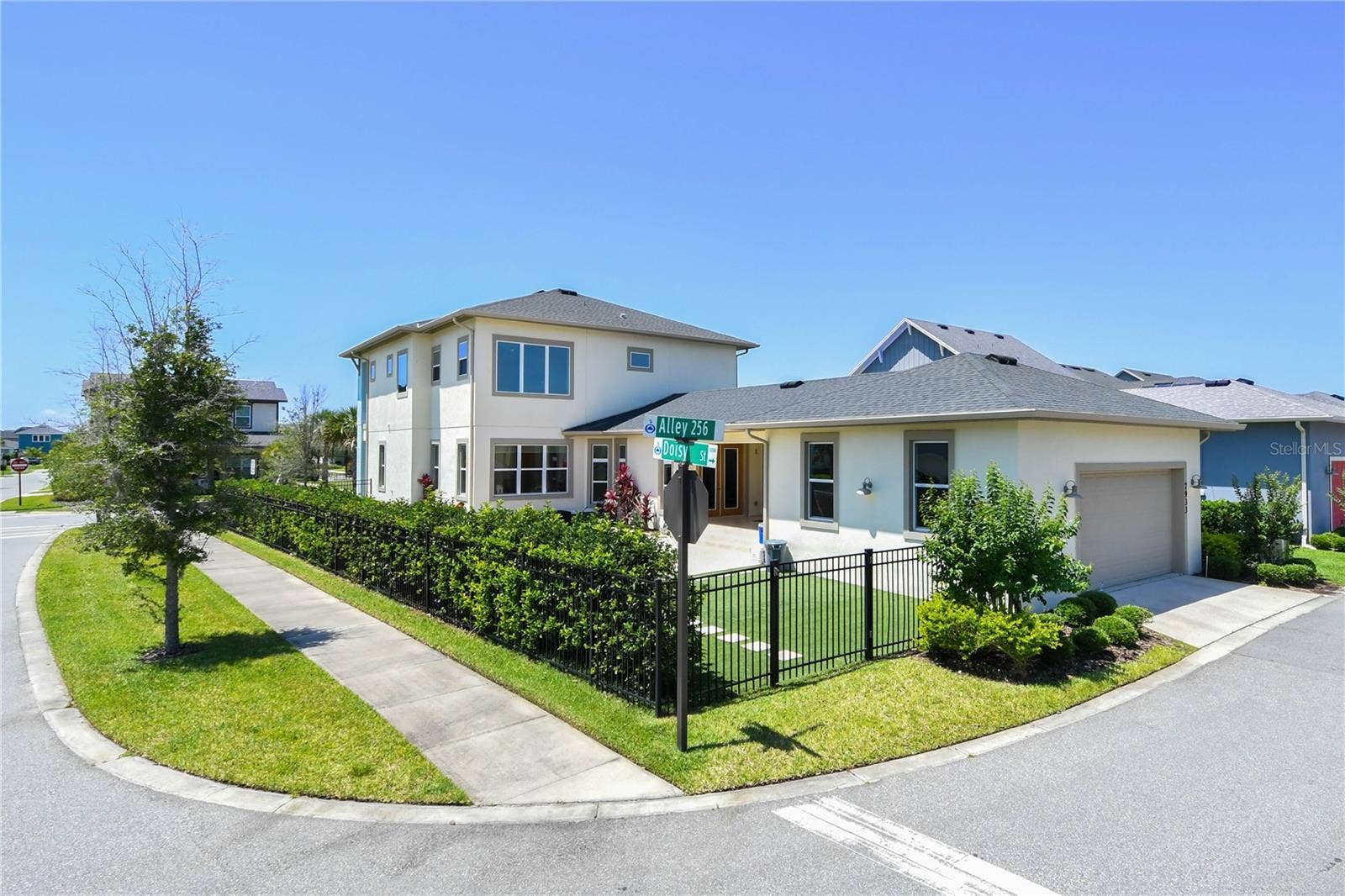 7933 DAUSSET STREET, Orlando, FL 32827