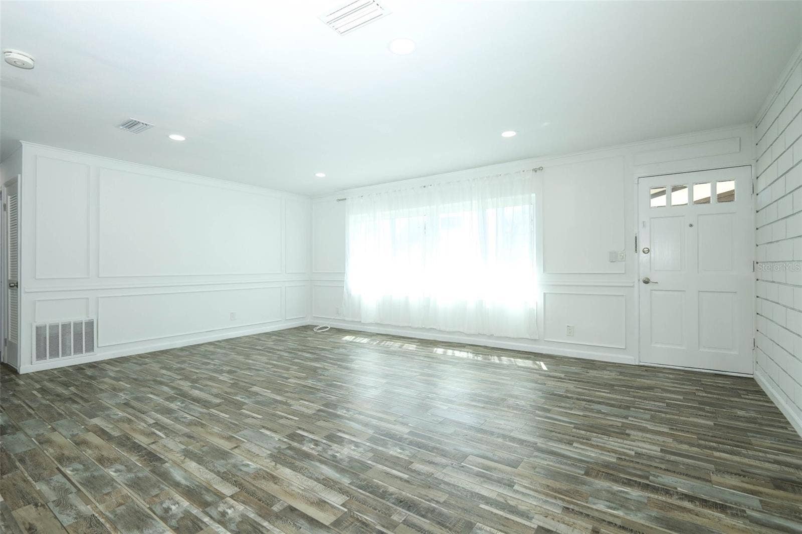60 PARK LANE, Debary, FL 32713