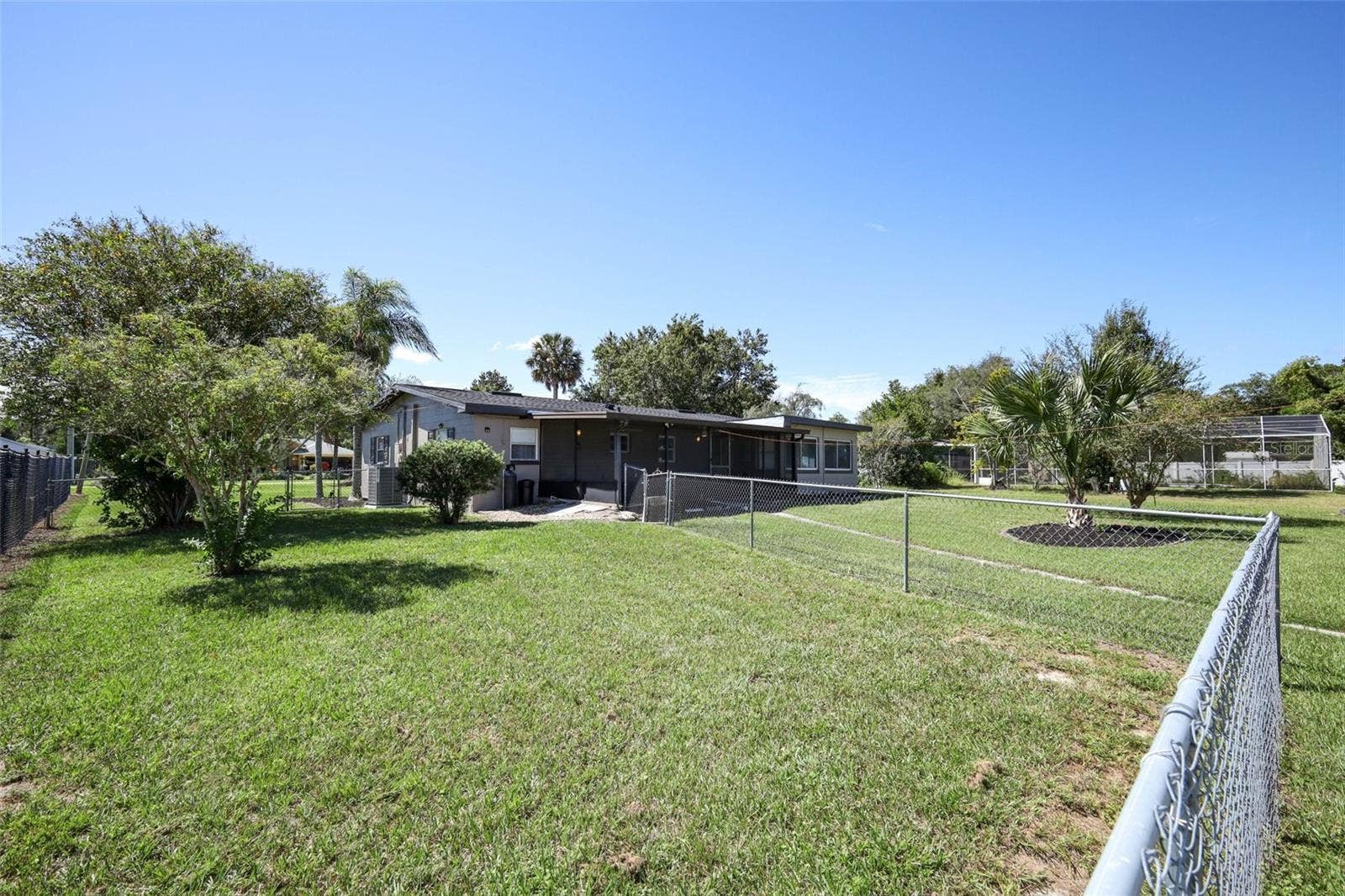 60 PARK LANE, Debary, FL 32713