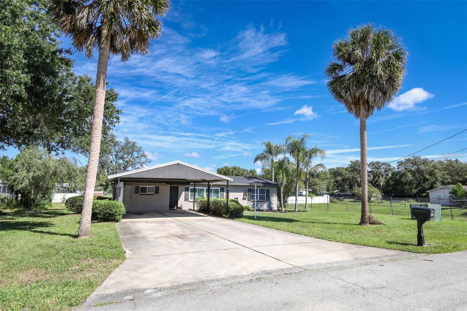 60 PARK LANE, Debary, FL 32713