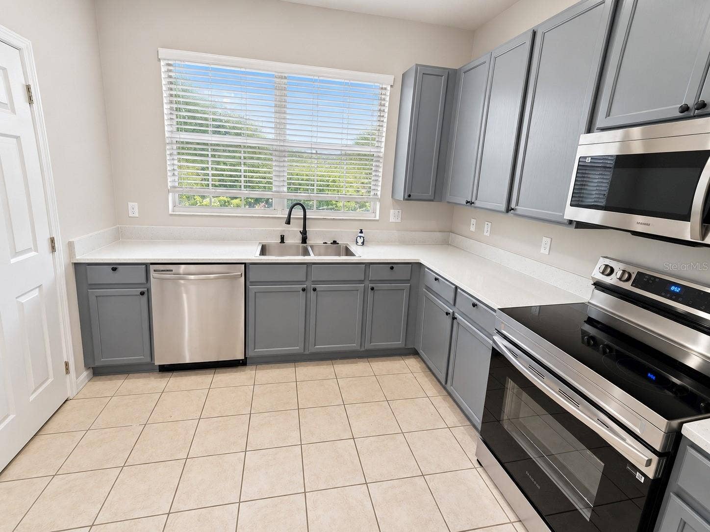 4996 TOWN TERRACE N, Kissimmee, FL 34758 Kitchen