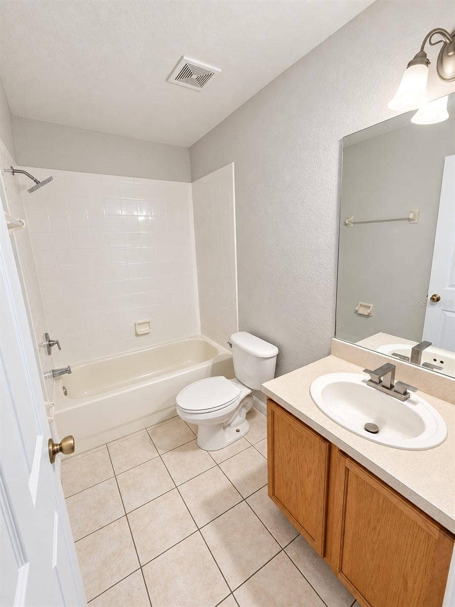 4996 TOWN TERRACE N, Kissimmee, FL 34758 2nd Bathroom