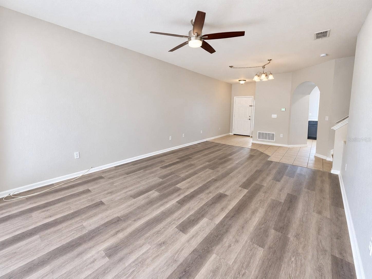 4996 TOWN TERRACE N, Kissimmee, FL 34758 Living & Dinning room