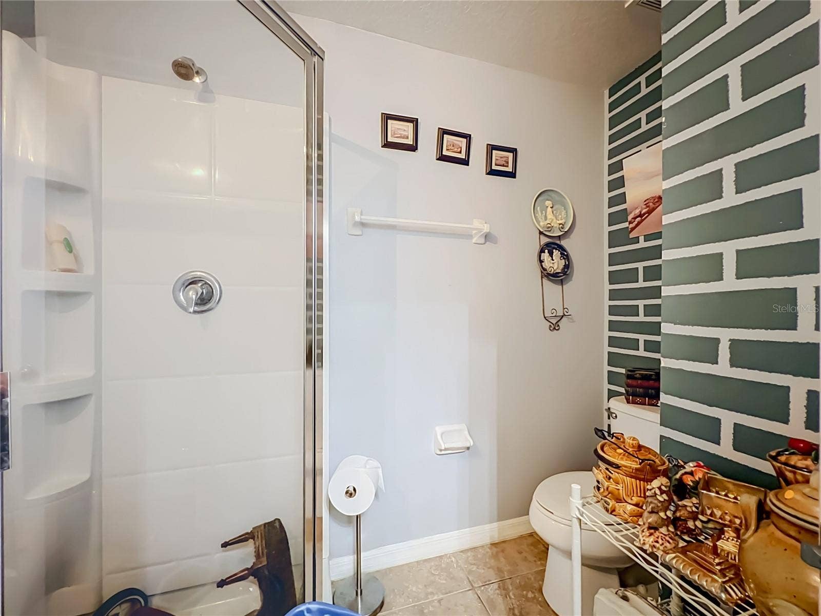 6210 WINDSOR LAKE CIRCLE, Sanford, FL 32773 6210 WINDSOR LAKE CIRCLE, Sanford, FL 32773