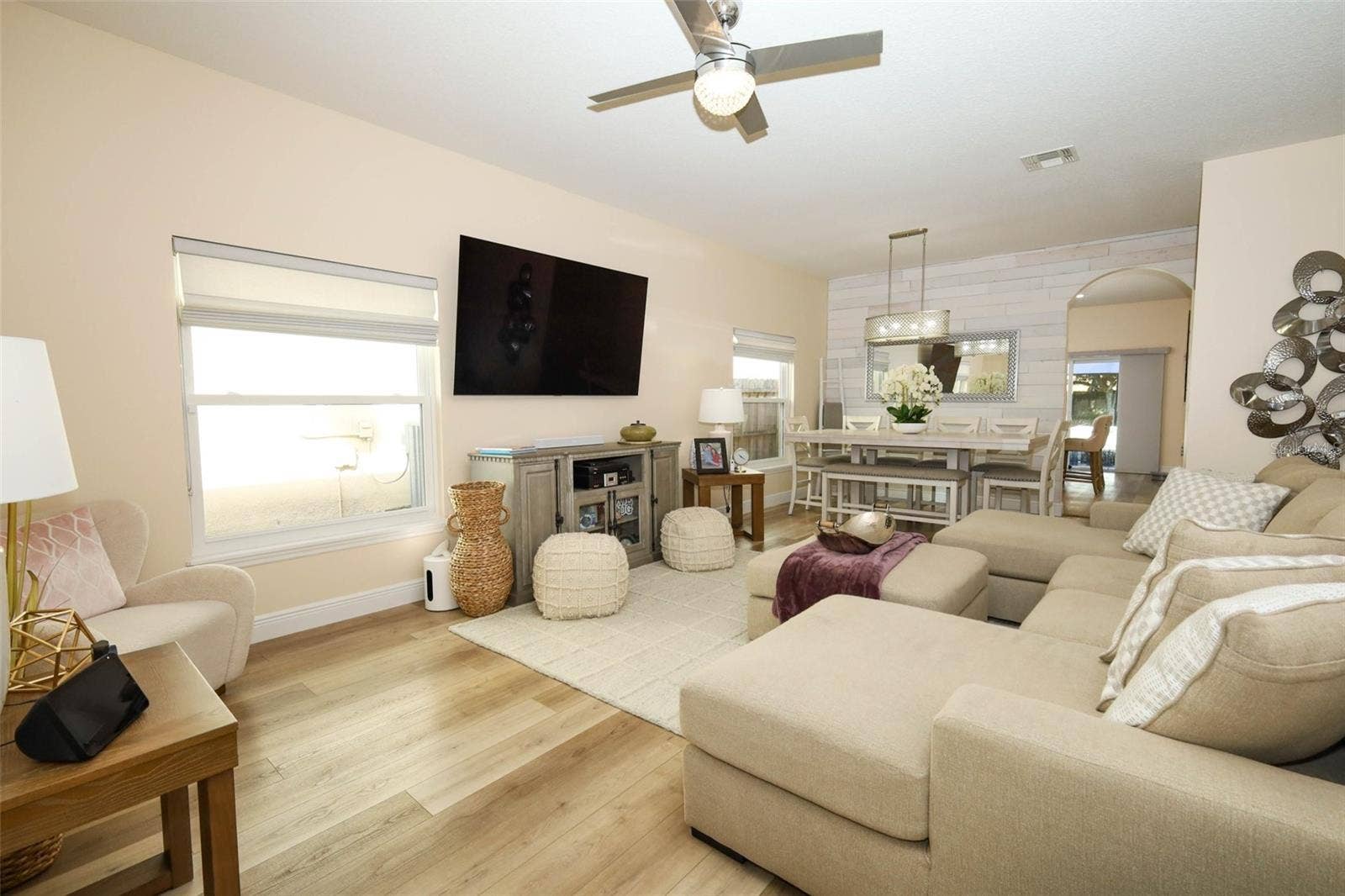 284 CLYDESDALE CIRCLE, Sanford, FL 32773