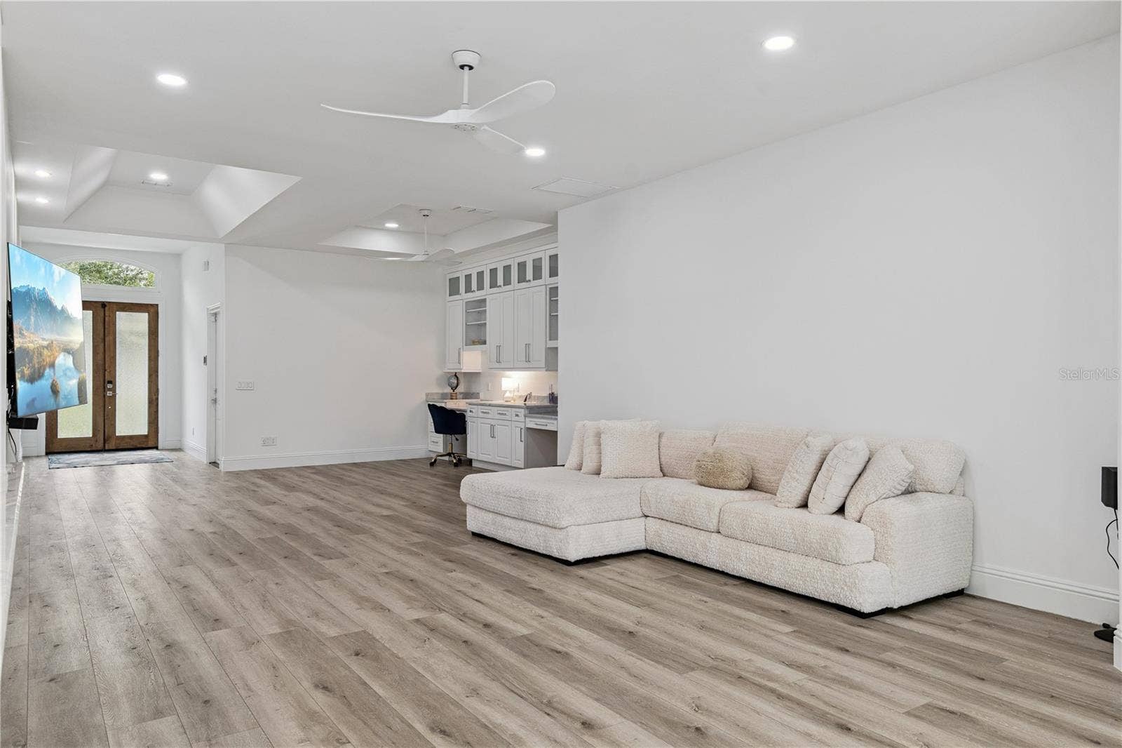 1676 CHERRY RIDGE DRIVE, Lake Mary, FL 32746