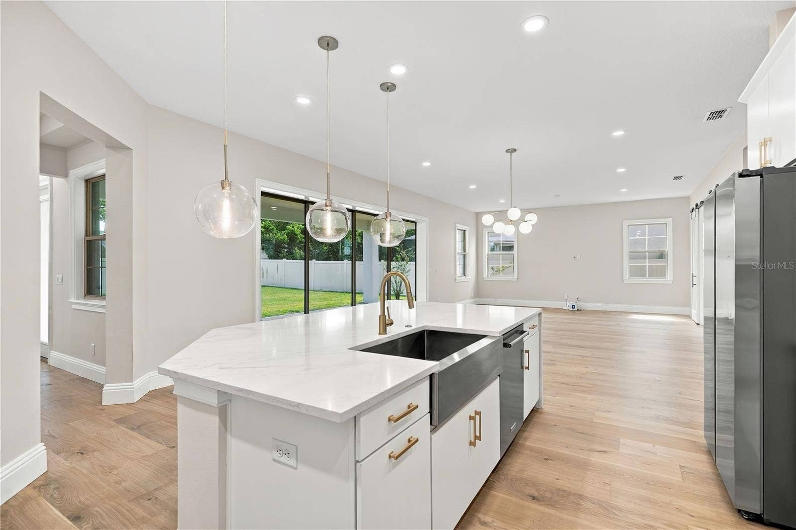 228 STANTON ESTATES CIRCLE, Winter Garden, FL 34787 228 STANTON ESTATES CIRCLE, Winter Garden, FL 34787