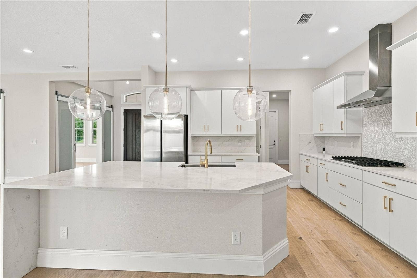 228 STANTON ESTATES CIRCLE, Winter Garden, FL 34787 228 STANTON ESTATES CIRCLE, Winter Garden, FL 34787