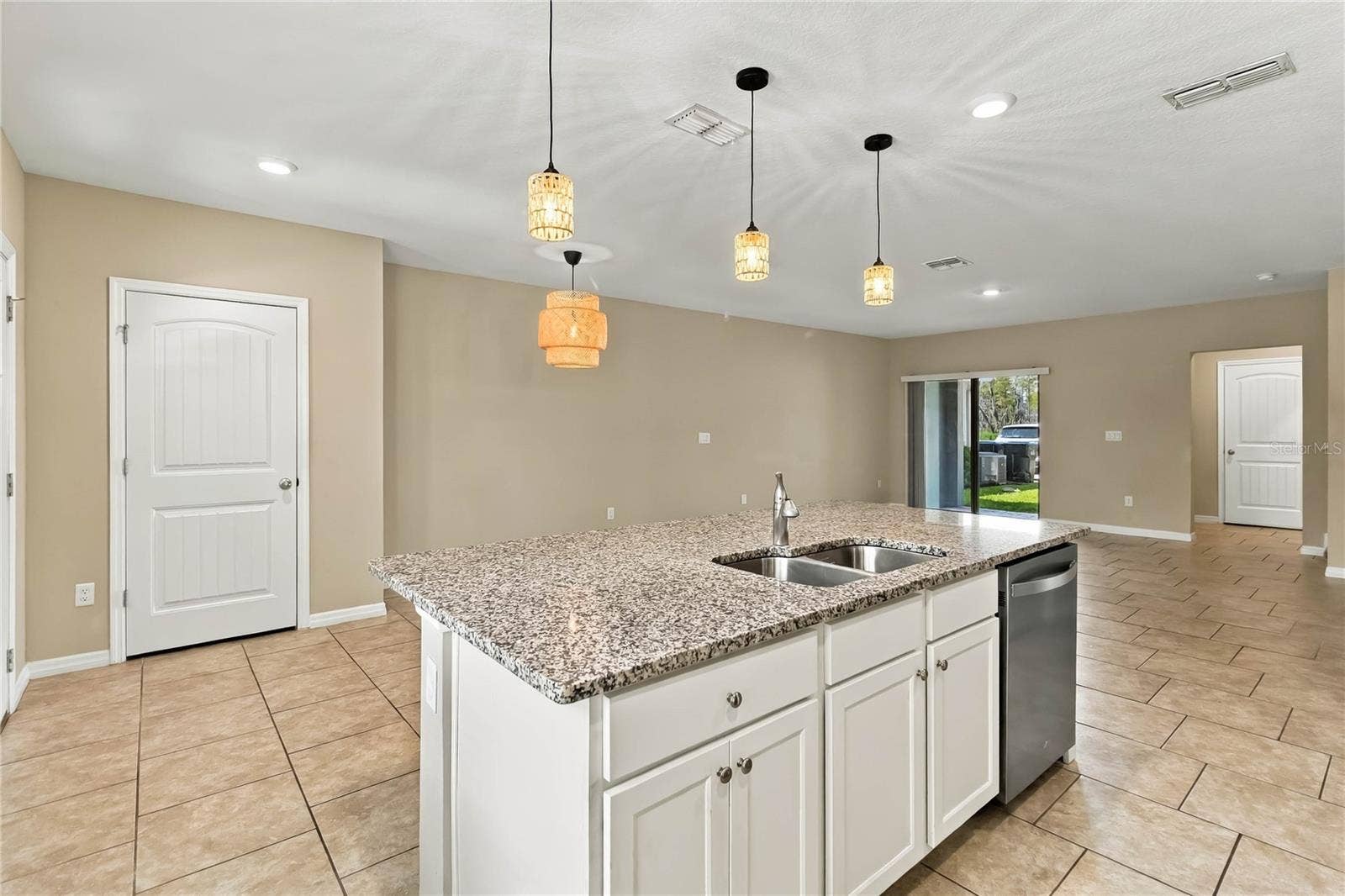 10114 SALT POINT DRIVE, Winter Garden, FL 34787 10114 SALT POINT DRIVE, Winter Garden, FL 34787
