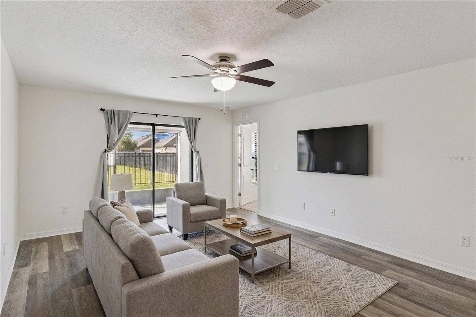 5771 LACAR WAY, Lakeland, FL 33805 5771 LACAR WAY, Lakeland, FL 33805