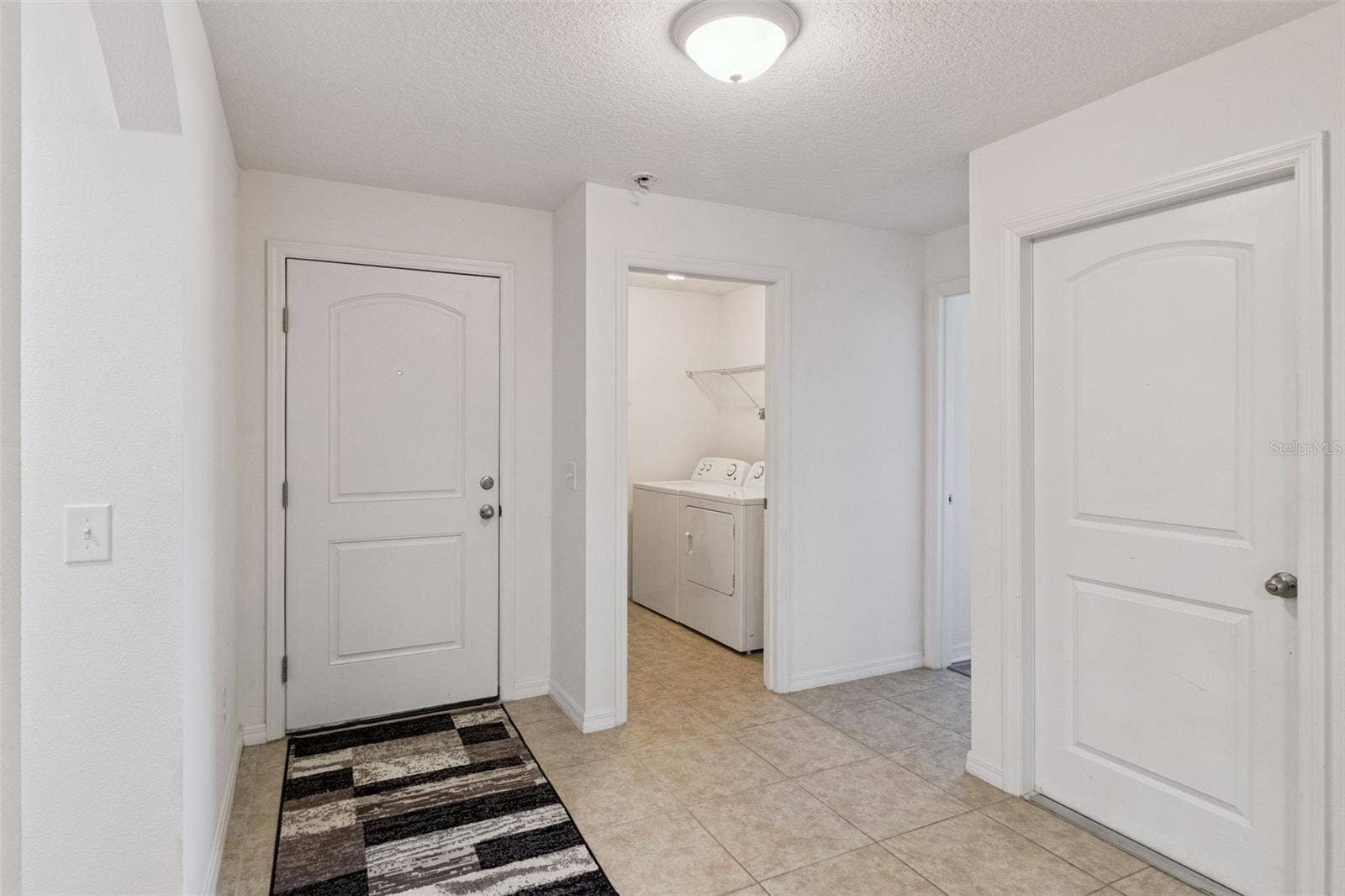 5771 LACAR WAY, Lakeland, FL 33805 5771 LACAR WAY, Lakeland, FL 33805