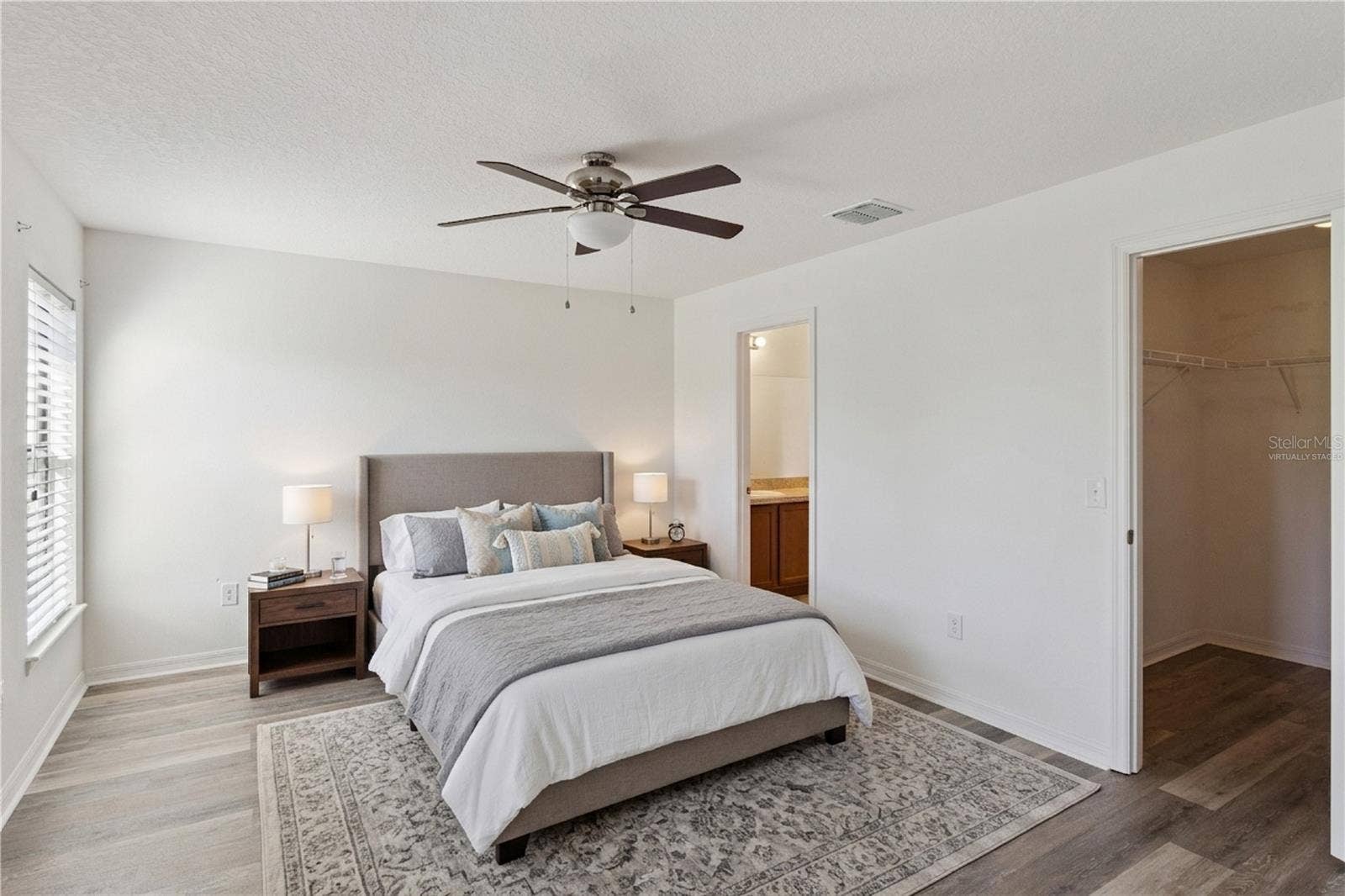 5771 LACAR WAY, Lakeland, FL 33805 virtually staged