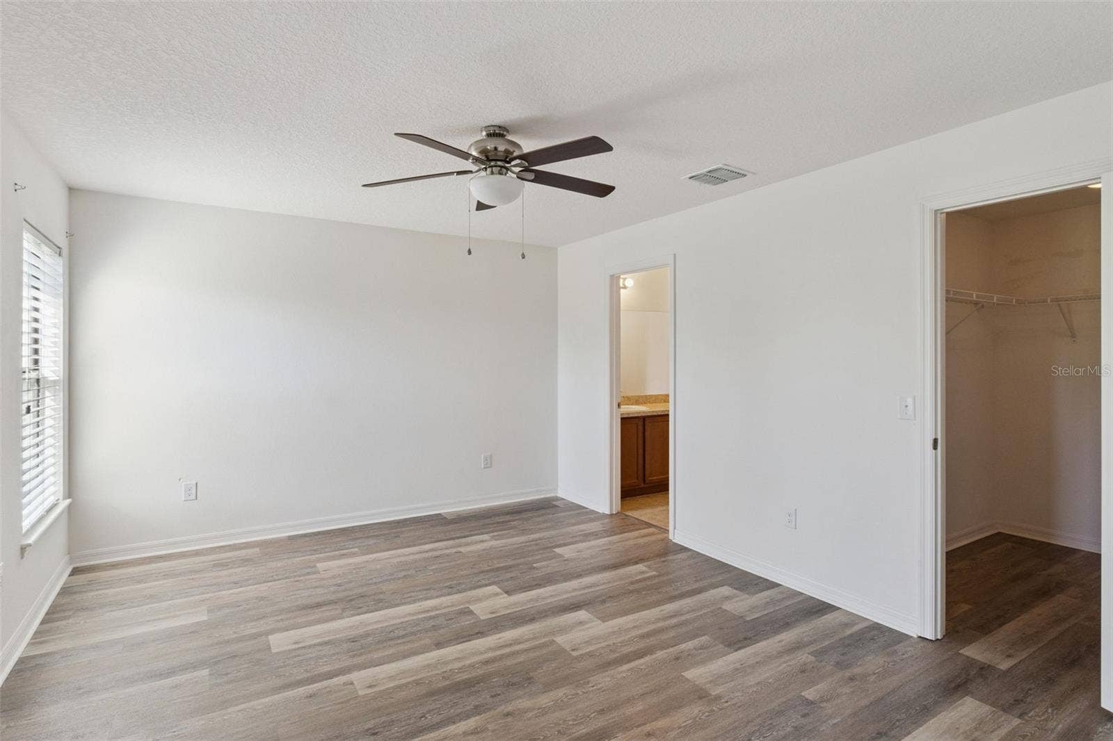 5771 LACAR WAY, Lakeland, FL 33805 5771 LACAR WAY, Lakeland, FL 33805