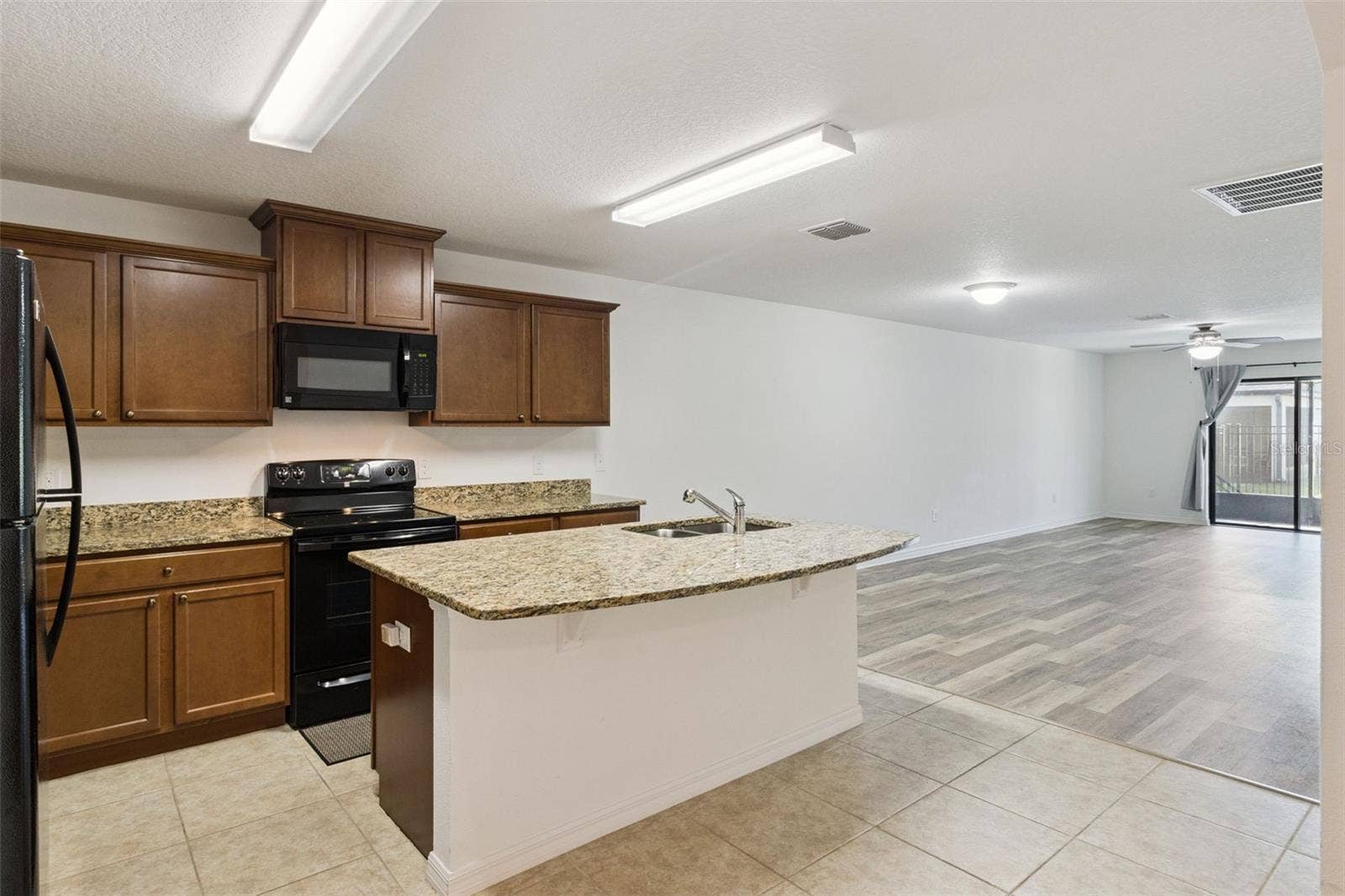 5771 LACAR WAY, Lakeland, FL 33805 5771 LACAR WAY, Lakeland, FL 33805