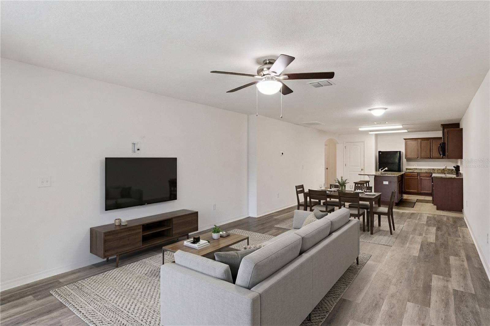 5771 LACAR WAY, Lakeland, FL 33805 virtually staged