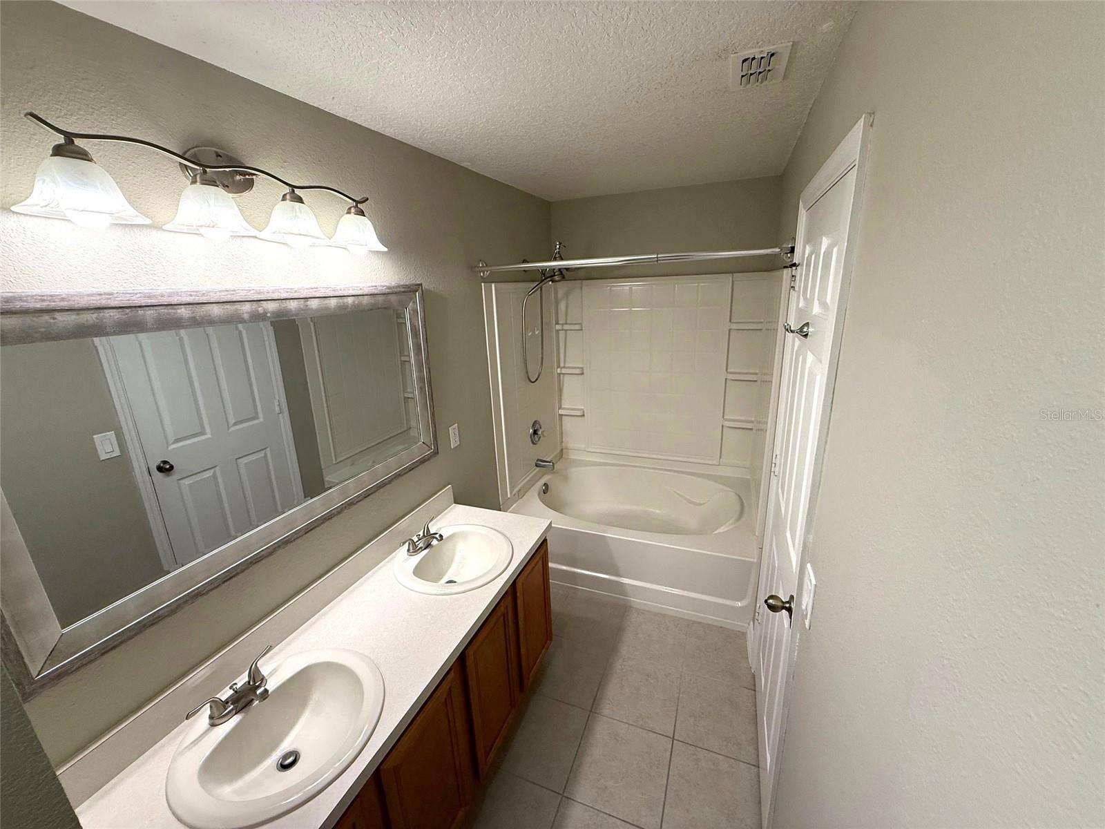 1331 BELLA COOLA DRIVE, Orlando, FL 32828