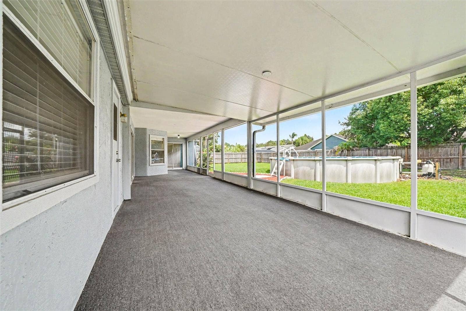 725 WAYWOOD AVENUE, Orlando, FL 32825 725 WAYWOOD AVENUE, Orlando, FL 32825