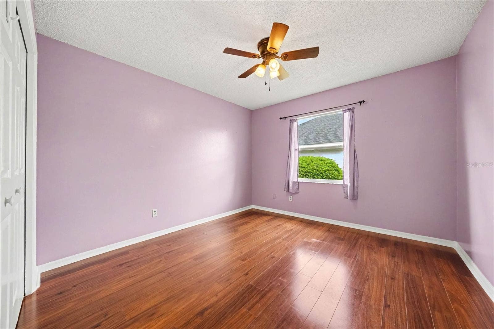 725 WAYWOOD AVENUE, Orlando, FL 32825 725 WAYWOOD AVENUE, Orlando, FL 32825