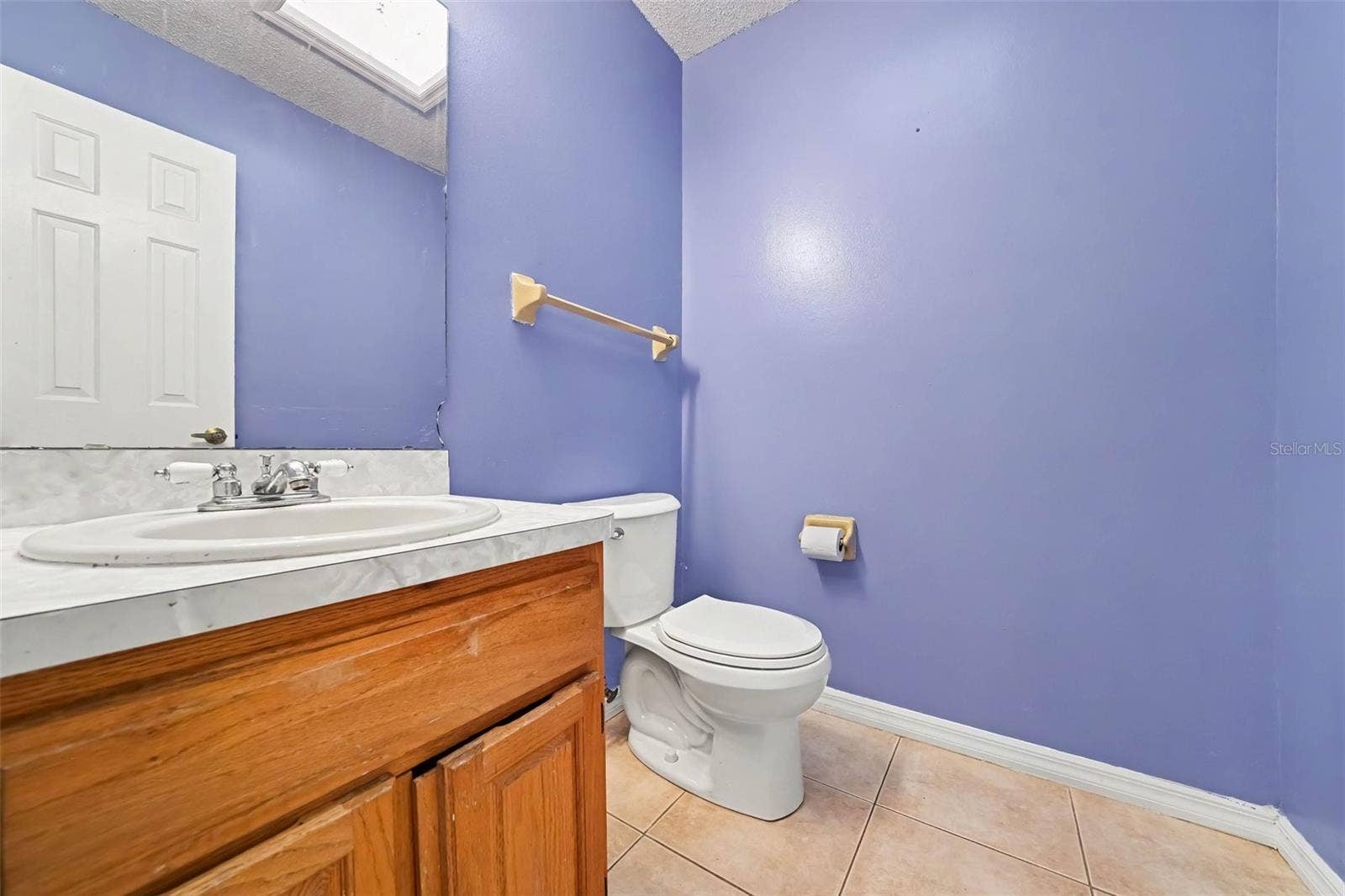 725 WAYWOOD AVENUE, Orlando, FL 32825 725 WAYWOOD AVENUE, Orlando, FL 32825