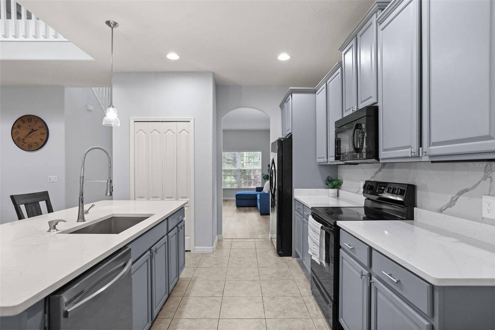 9117 OAK COMMONS WAY, Orlando, FL 32832