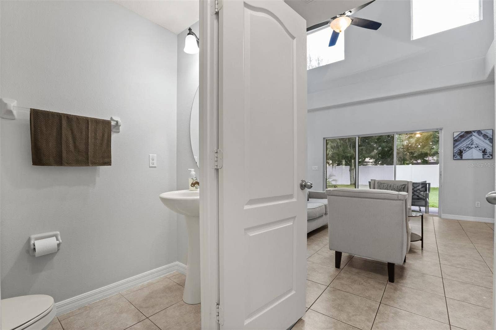 9117 OAK COMMONS WAY, Orlando, FL 32832