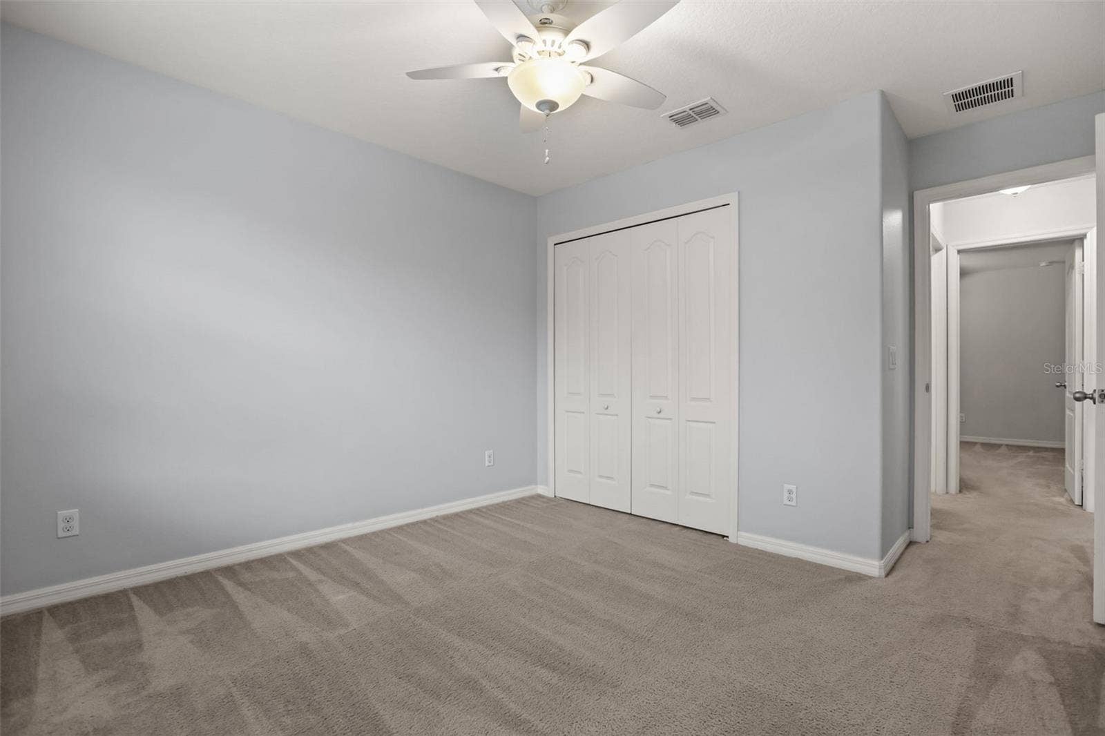 9117 OAK COMMONS WAY, Orlando, FL 32832