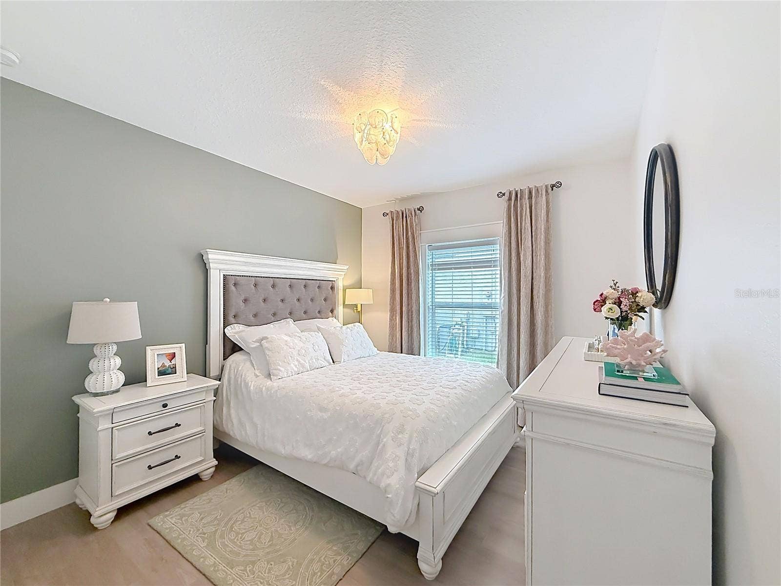 23648 COMPANERO DRIVE, Sorrento, FL 32776