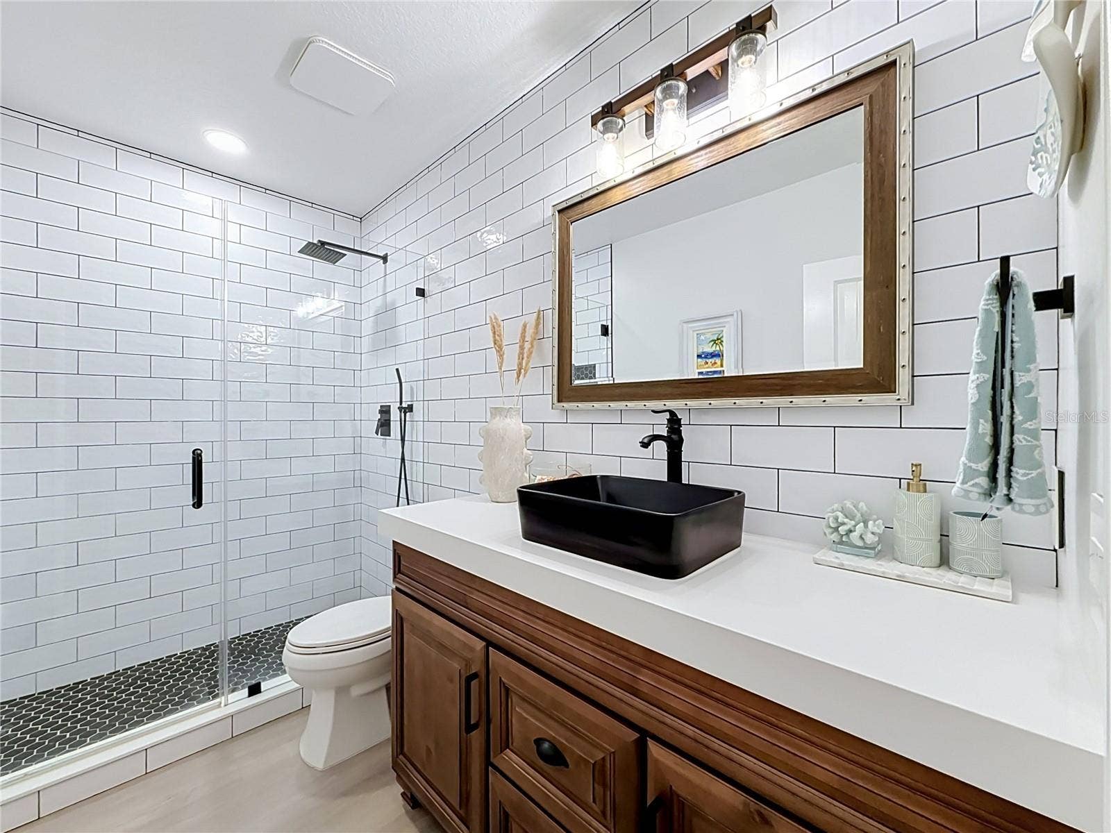 23648 COMPANERO DRIVE, Sorrento, FL 32776