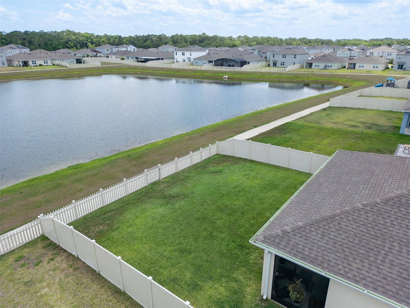 5634 WINONA DRIVE, St Cloud, FL 34771 5634 WINONA DRIVE, St Cloud, FL 34771